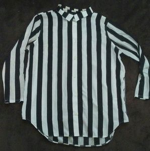 Referee bold stripe button up